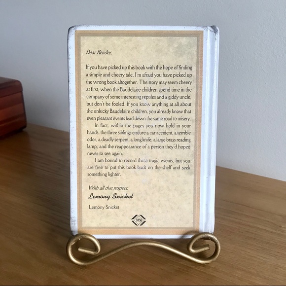 The Reptile Room,1999, 2nd Book of Lemony Snicket - Picture 2 of 8